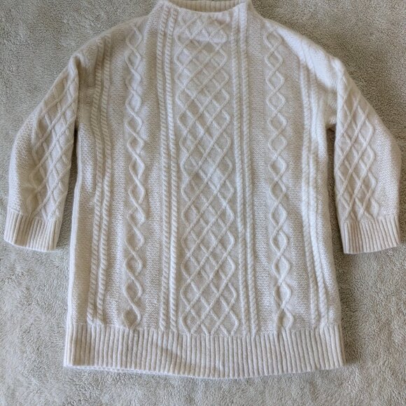 PURE CASHMERE white cabled sweater - Picture 2 of 3